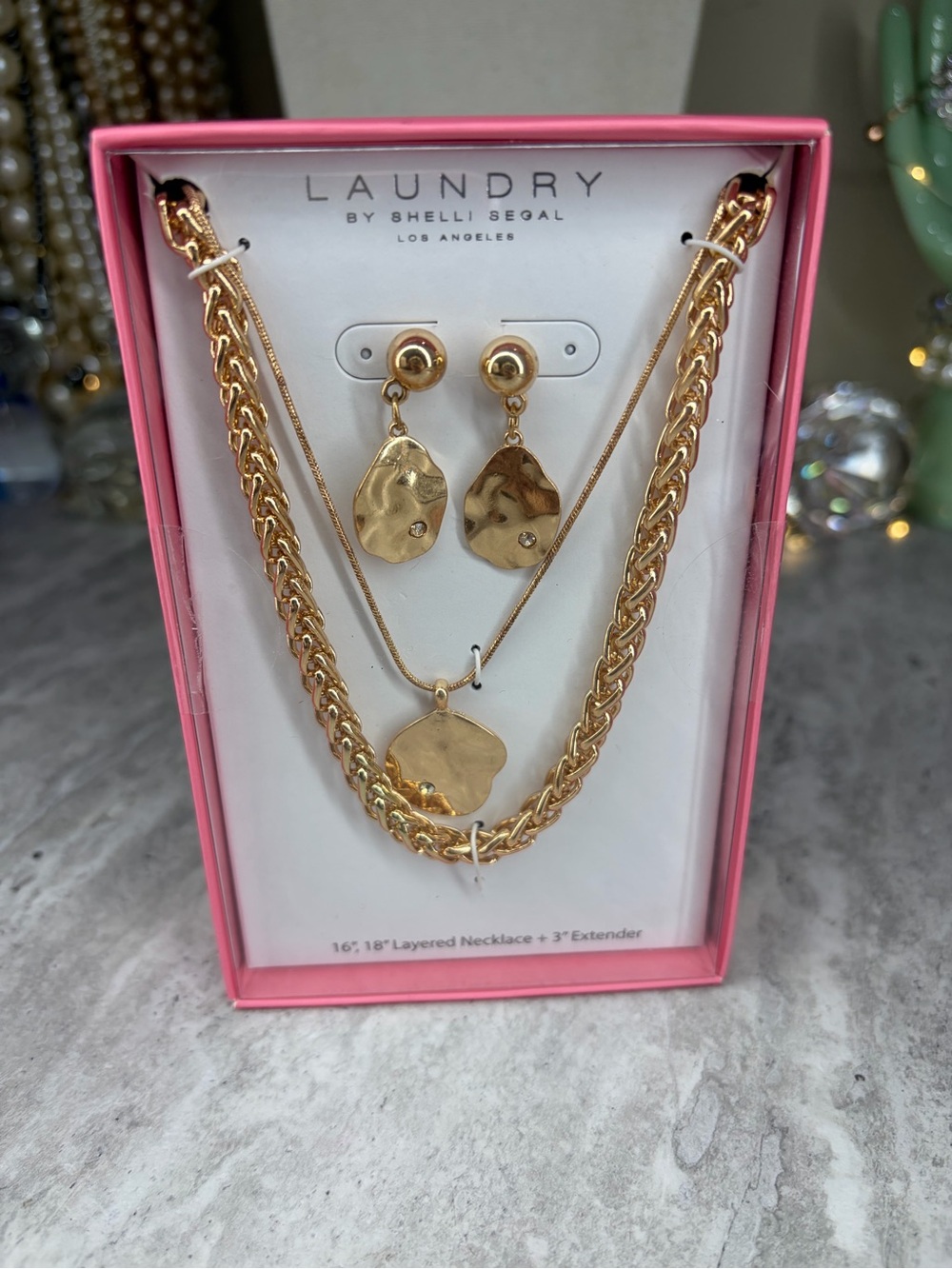 Chinese Laundry Set Earrings Necklace Gold Tone New In Box Gift Jewelry